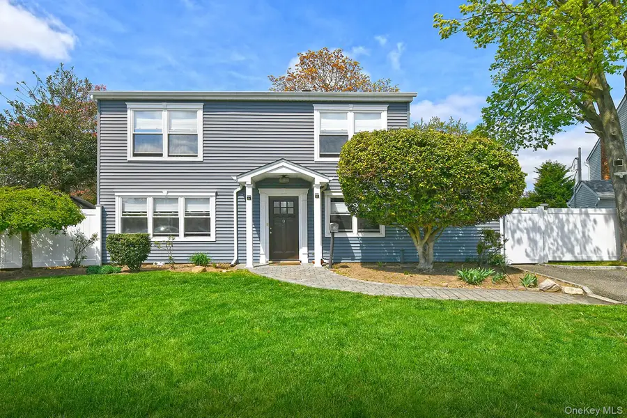 9 Bluejay Lane, Levittown, NY 11756 - #2