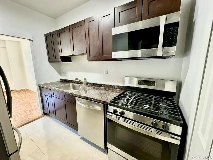 9 Fordham Hill Oval #1H, Bronx, NY 10468 - #3