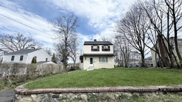 40 Greenvale Circle, White Plains, NY 10607