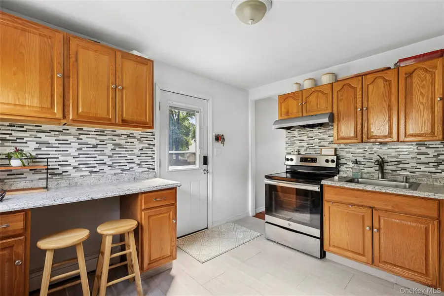 12 Lakeview Drive, Middle Island, NY 11953 - #3