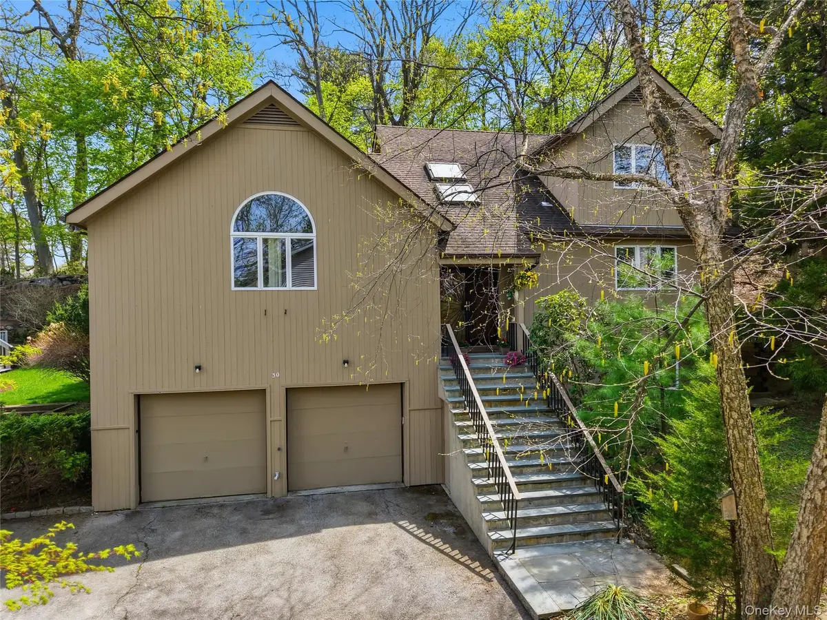 30 Ediths Way, Greenburgh, NY 10706 - #1