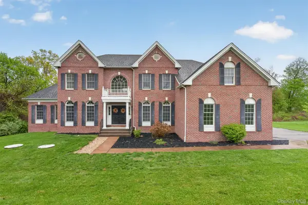 31 Sunflower Circle, Wappingers Falls, NY 12590