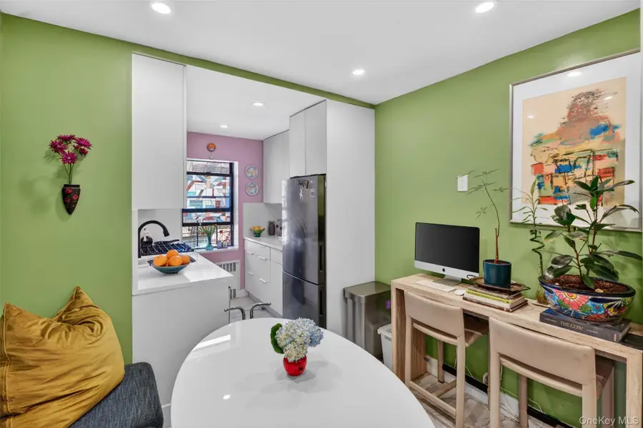 10325 68th Avenue #5K, Forest Hills, NY 11375 - #3