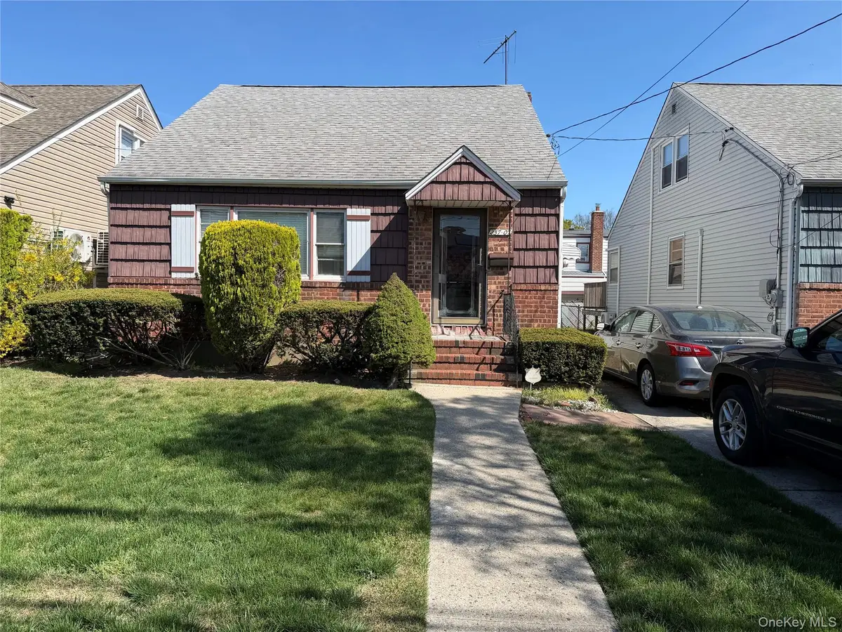 25707 147th Avenue, Rosedale, NY 11422 - #1