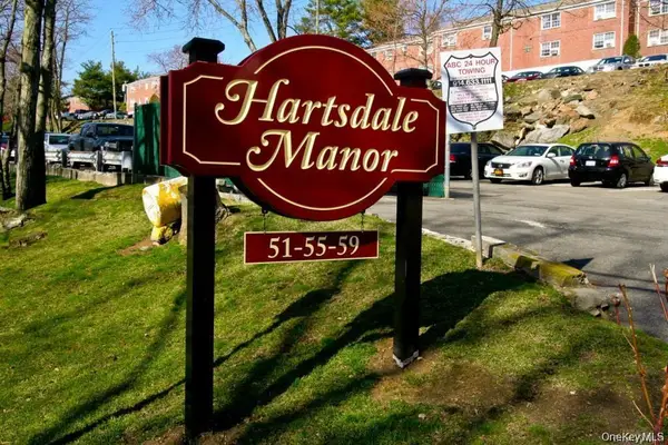55 Fieldstone Drive #43, Hartsdale, NY 10530