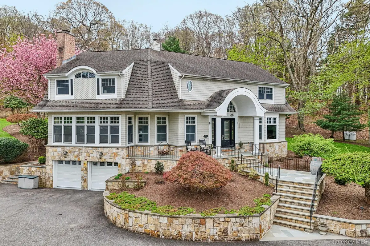 76 Harbor Road, Head Of The Harbor, NY 11780 - #1