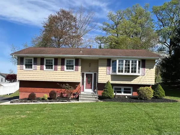 10 Termasen Drive, Stony Point, NY 10980