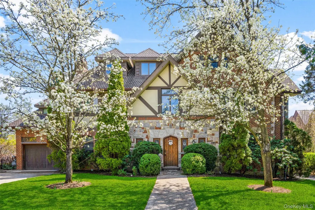 106 Carver Terrace, Yonkers, NY 10710 - #1