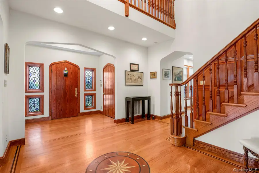 106 Carver Terrace, Yonkers, NY 10710 - #2