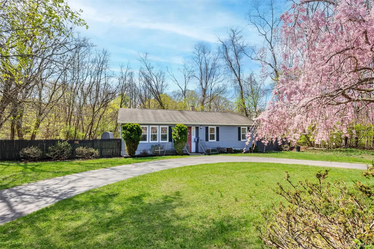 46 New York Avenue, Sound Beach, NY 11789 - #1