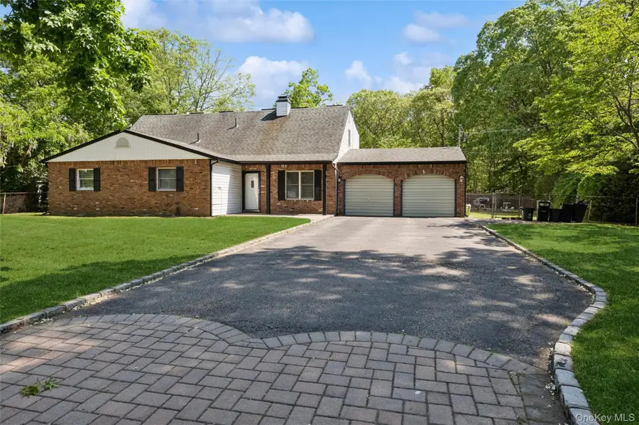 10 Rita Drive, Mount Sinai, NY 11766 - #2