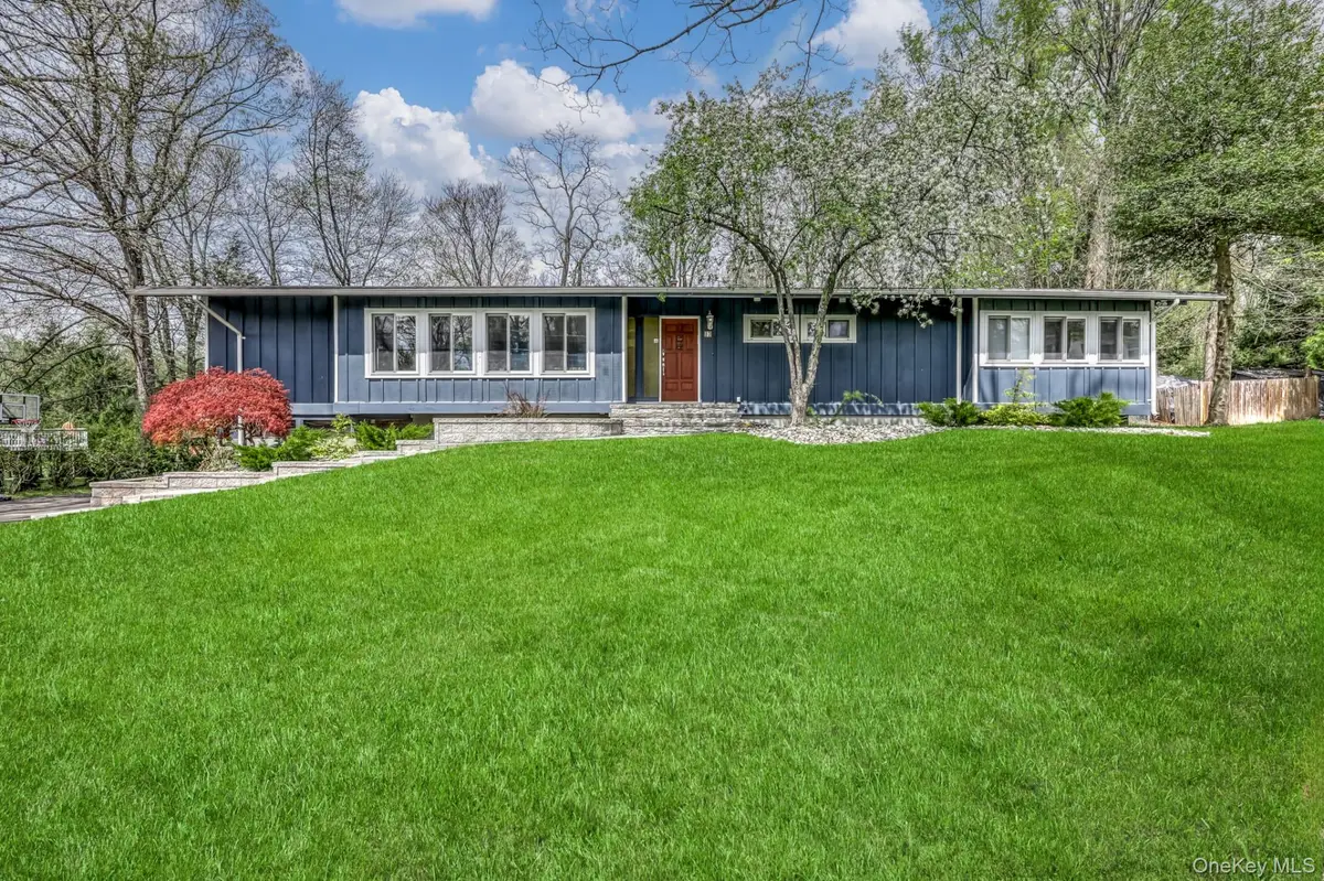 13 Gladwyne Court, Spring Valley, NY 10977 - #1