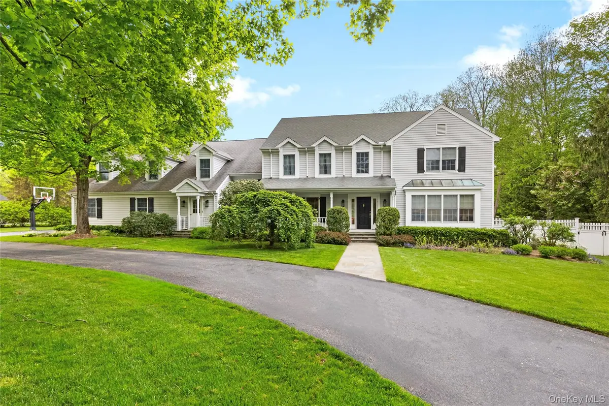 6 Round House Court, Bedford, NY 10506 - #1