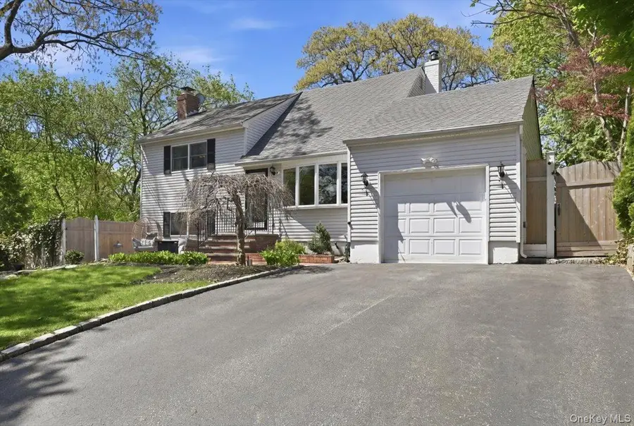 3 Layne Way, Northport, NY 11768 - #2