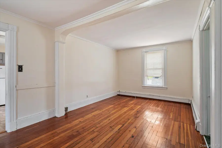 216 Elizabeth Street, Inwood, NY 11096 - #3