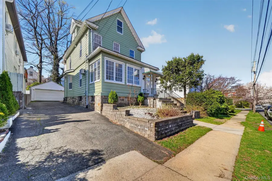124 Sherwood Avenue, Yonkers, NY 10704 - #2