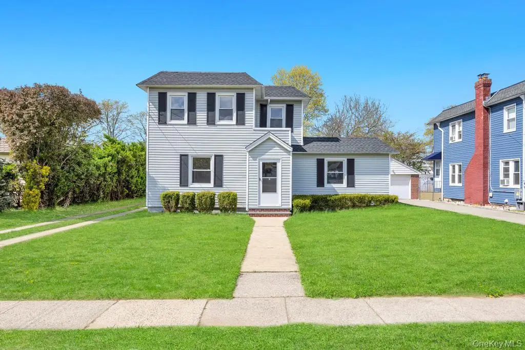 577 Lowell Street, Westbury, NY 11590 - #1