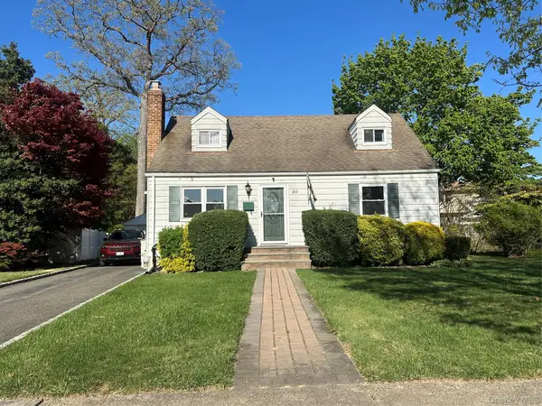 30 Timber Road, Glen Cove, NY 11542