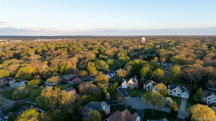 198 Woodlawn Avenue, Saint James, NY 11780 - #3