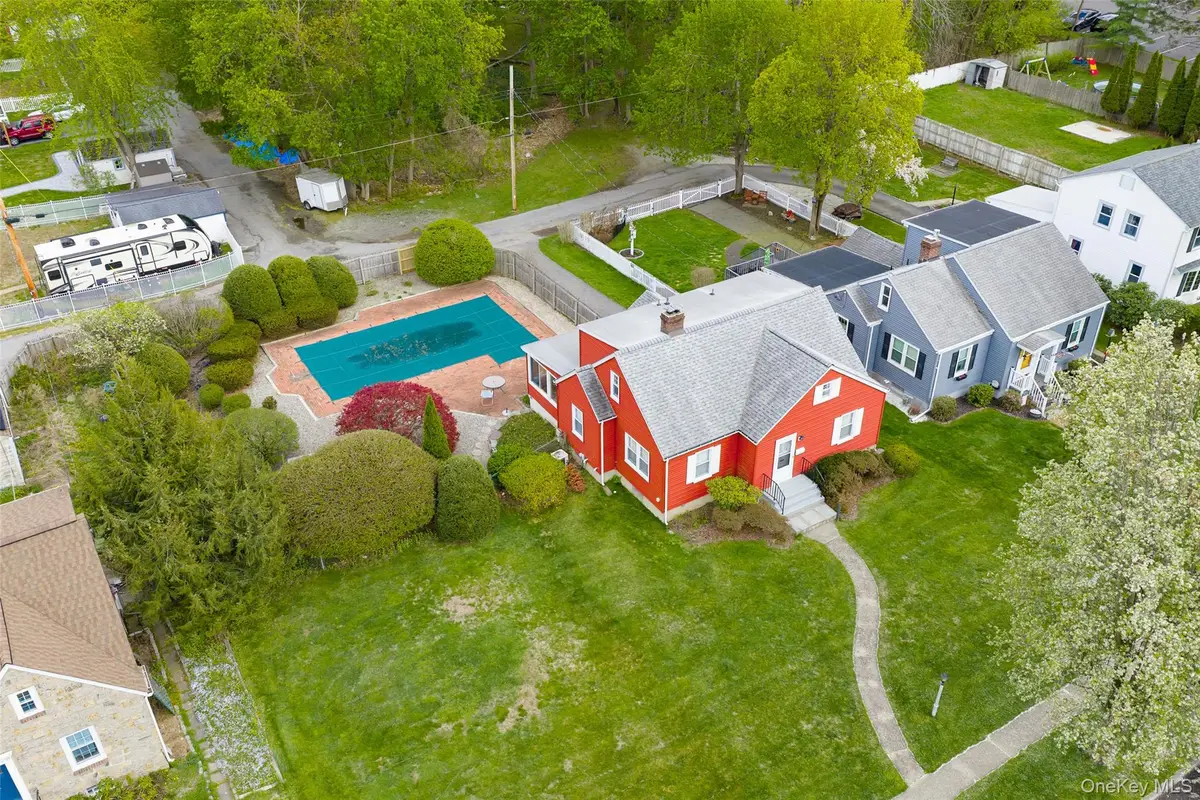 31 Kingston Avenue, Poughkeepsie, NY 12603 - #1