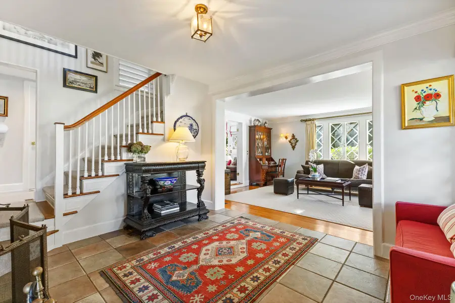 7 Avon Road, Bronxville, NY 10708 - #2