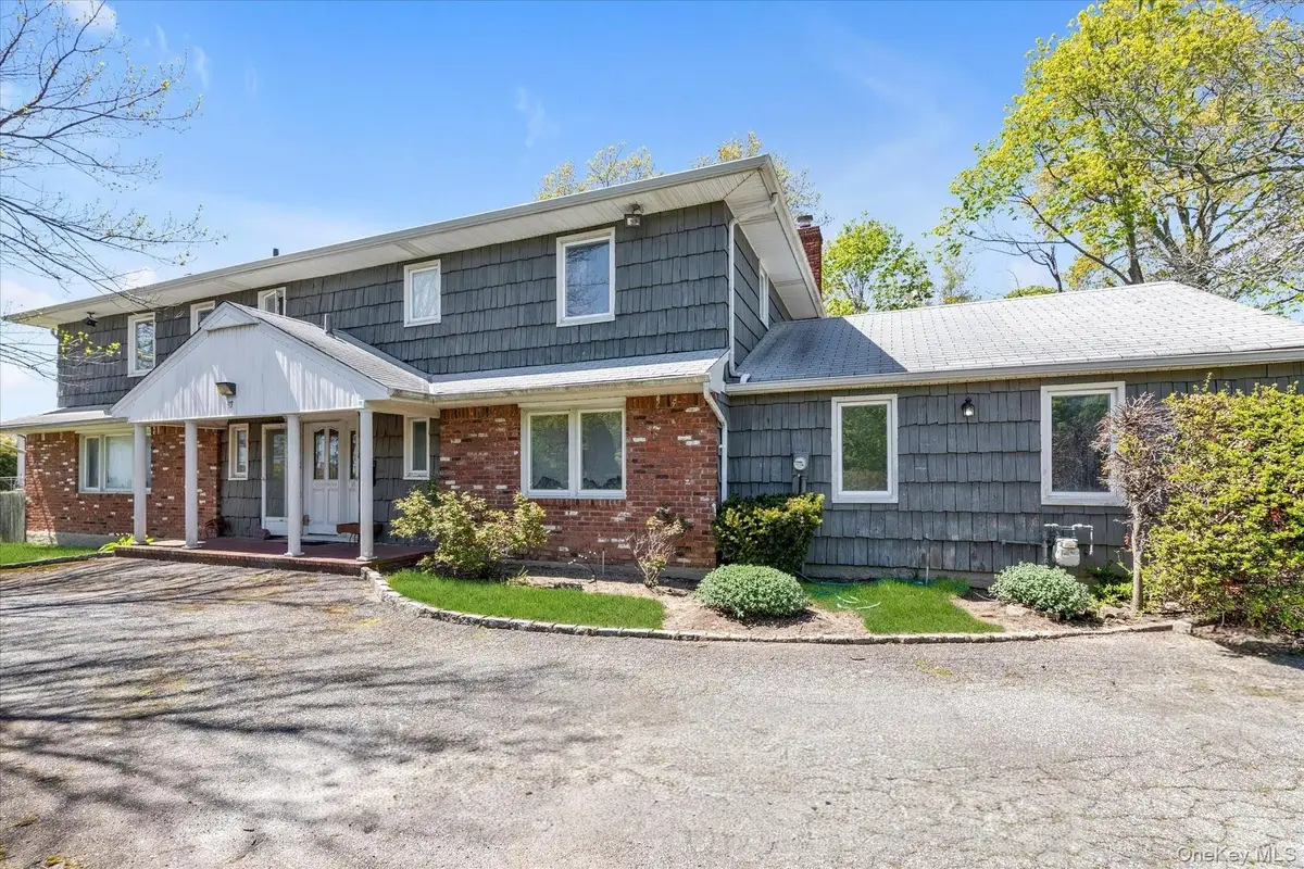 97 Birch Lane, Woodsburgh, NY 11598 - #1