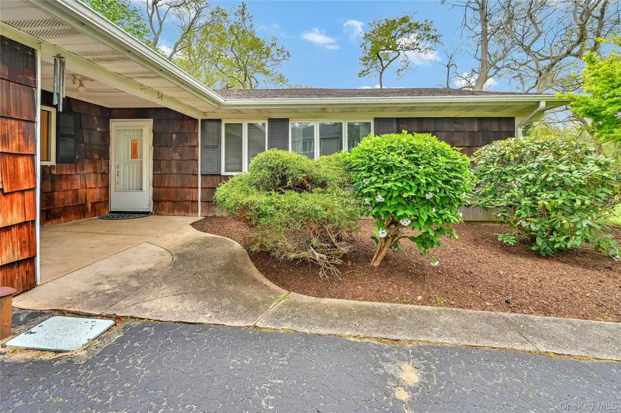 54 Marwood Place, Stony Brook, NY 11790 - #3