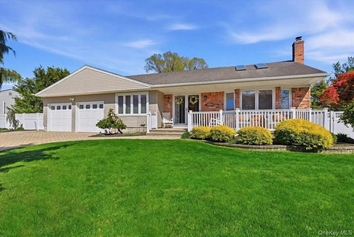 44 Steven Place, Smithtown, NY 11787 - #1