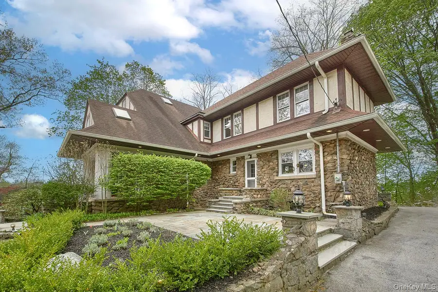 13 Chadwick Road, White Plains, NY 10604 - #3