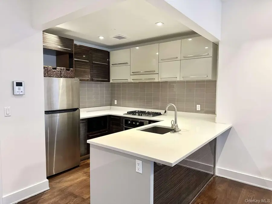 26-26 Jackson Avenue #303, Long Island City, NY 11101 - #3