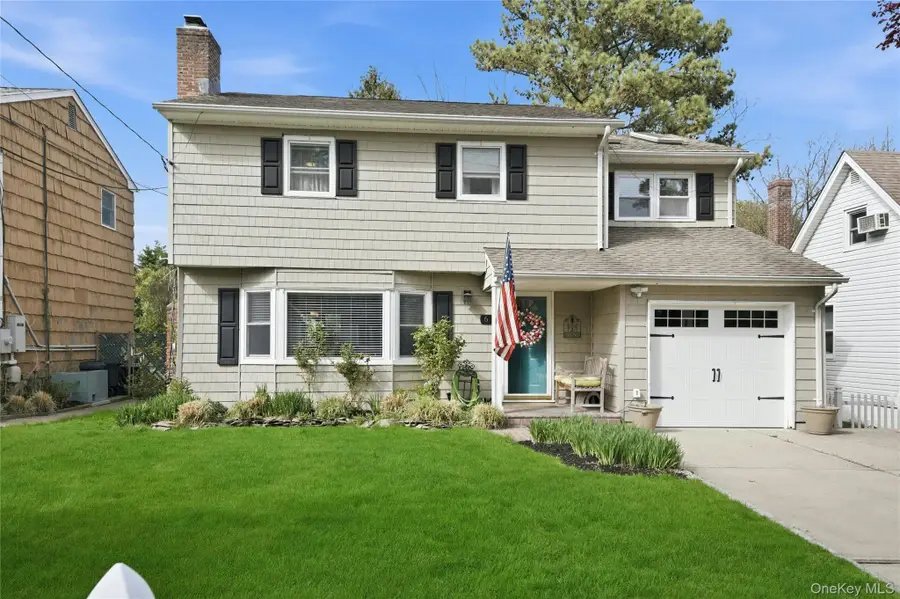 6 Butler Place, Northport, NY 11768 - #3