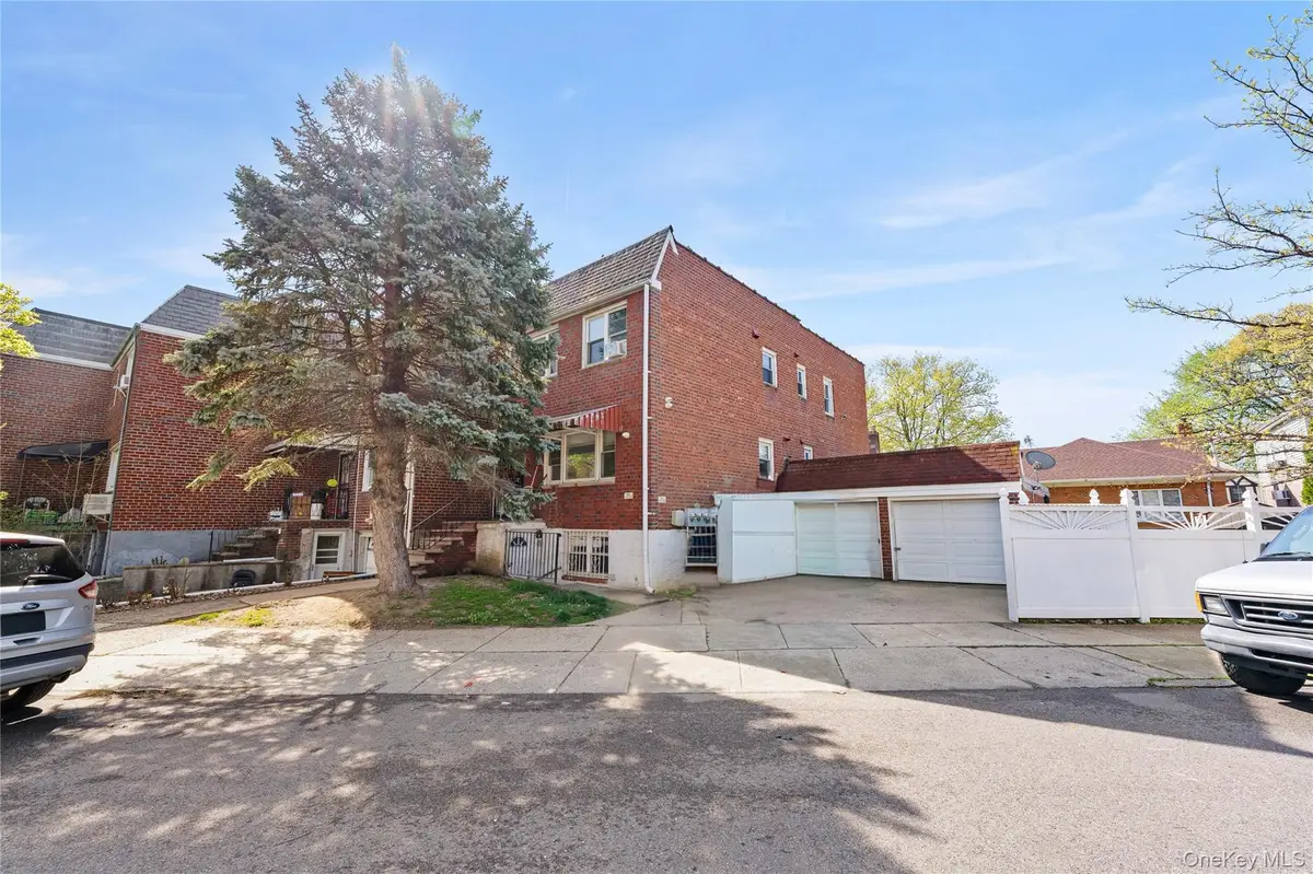 2535 Bayside Lane, Flushing, NY 11358 - #1