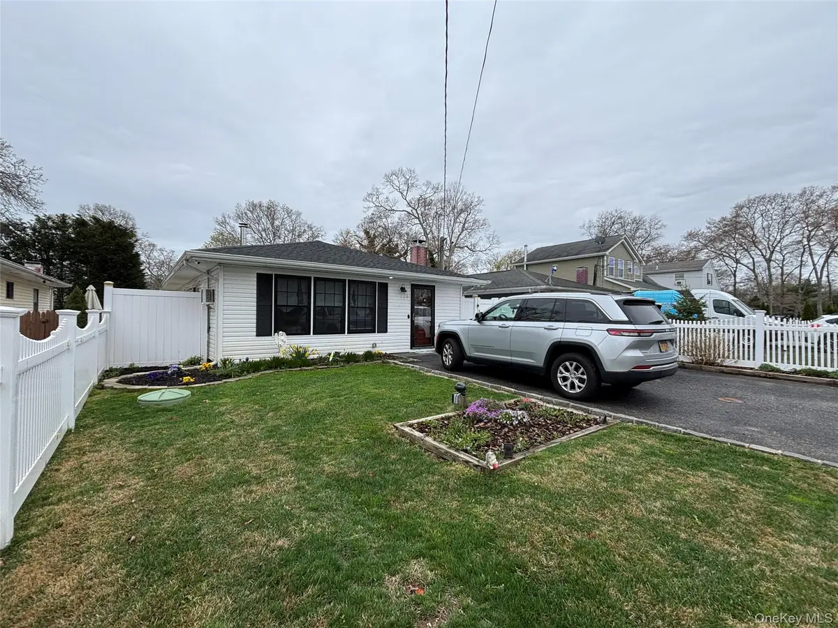 228 Patchogue Avenue, Mastic, NY 11950 - #1