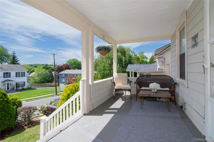 196 N Kensico Avenue, White Plains, NY 10604 - #3