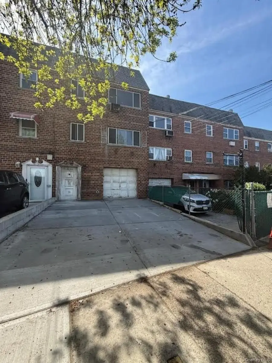 2864 Bruckner Boulevard, Bronx, NY 10465 - #2