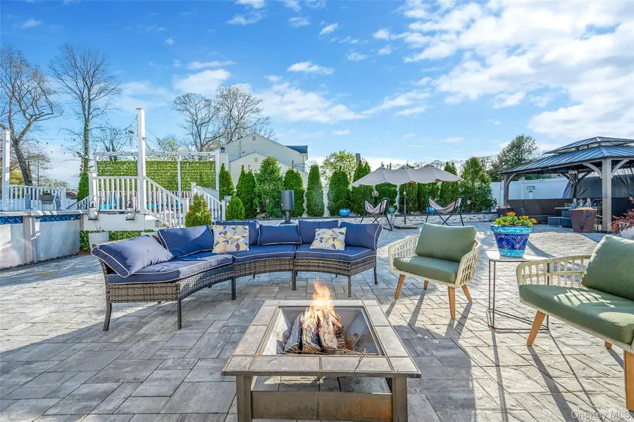 26 Emerald Street, Lake Ronkonkoma, NY 11779 - #3