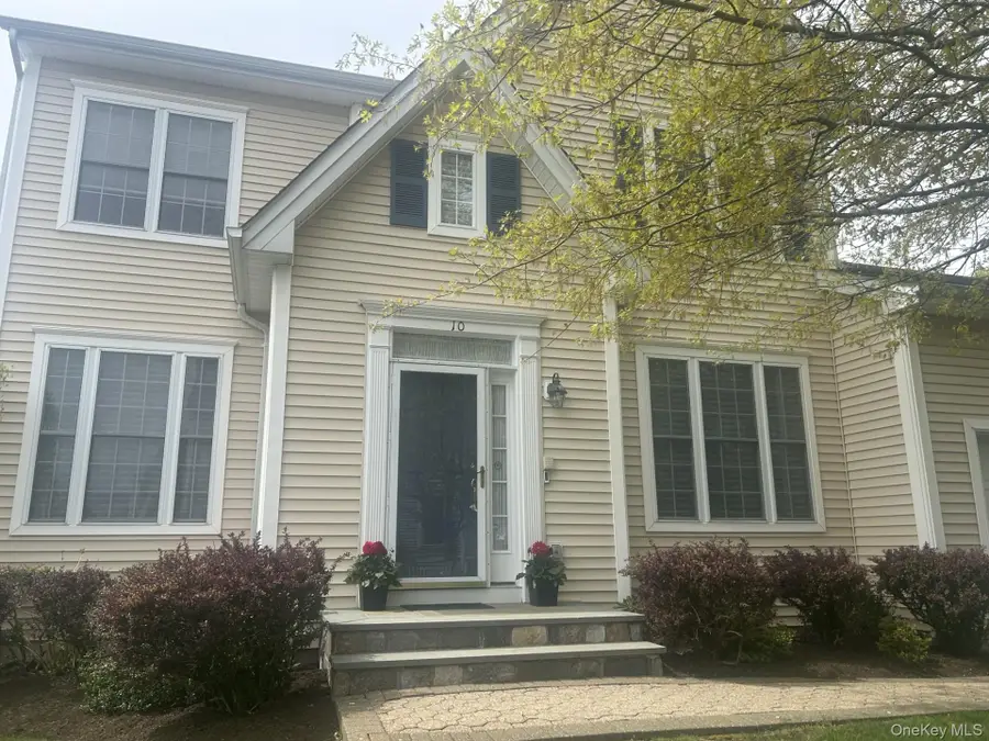 10 Limerick Court, White Plains, NY 10603 - #3