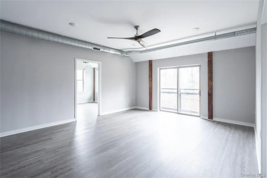 128 Vineyard Avenue #102, Highland, NY 12528 - #3