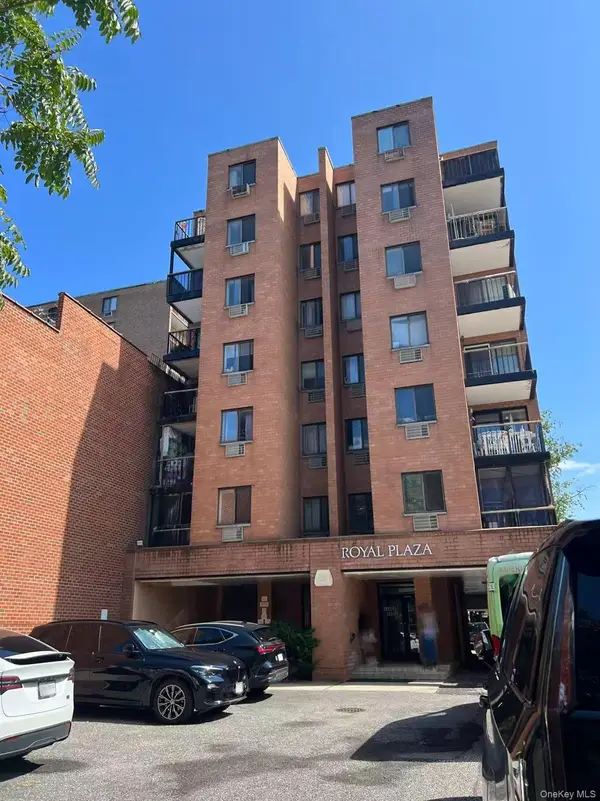 14468 38th Avenue #204, Flushing, NY 11354