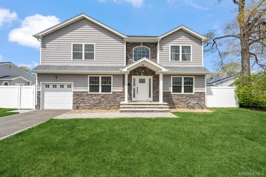 53 Surrey Lane, Plainview, NY 11803 - #2