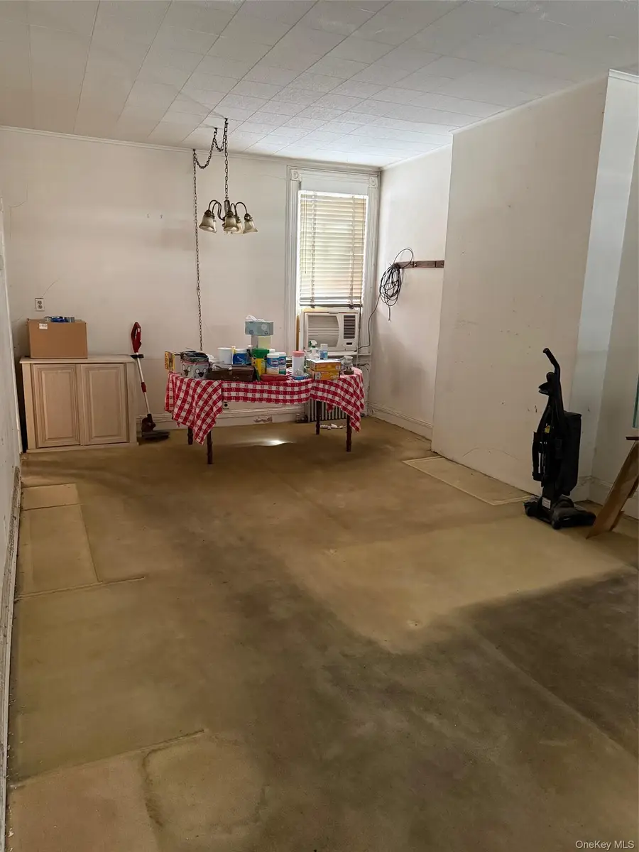 28 Saratoga Avenue, Yonkers, NY 10705 - #2