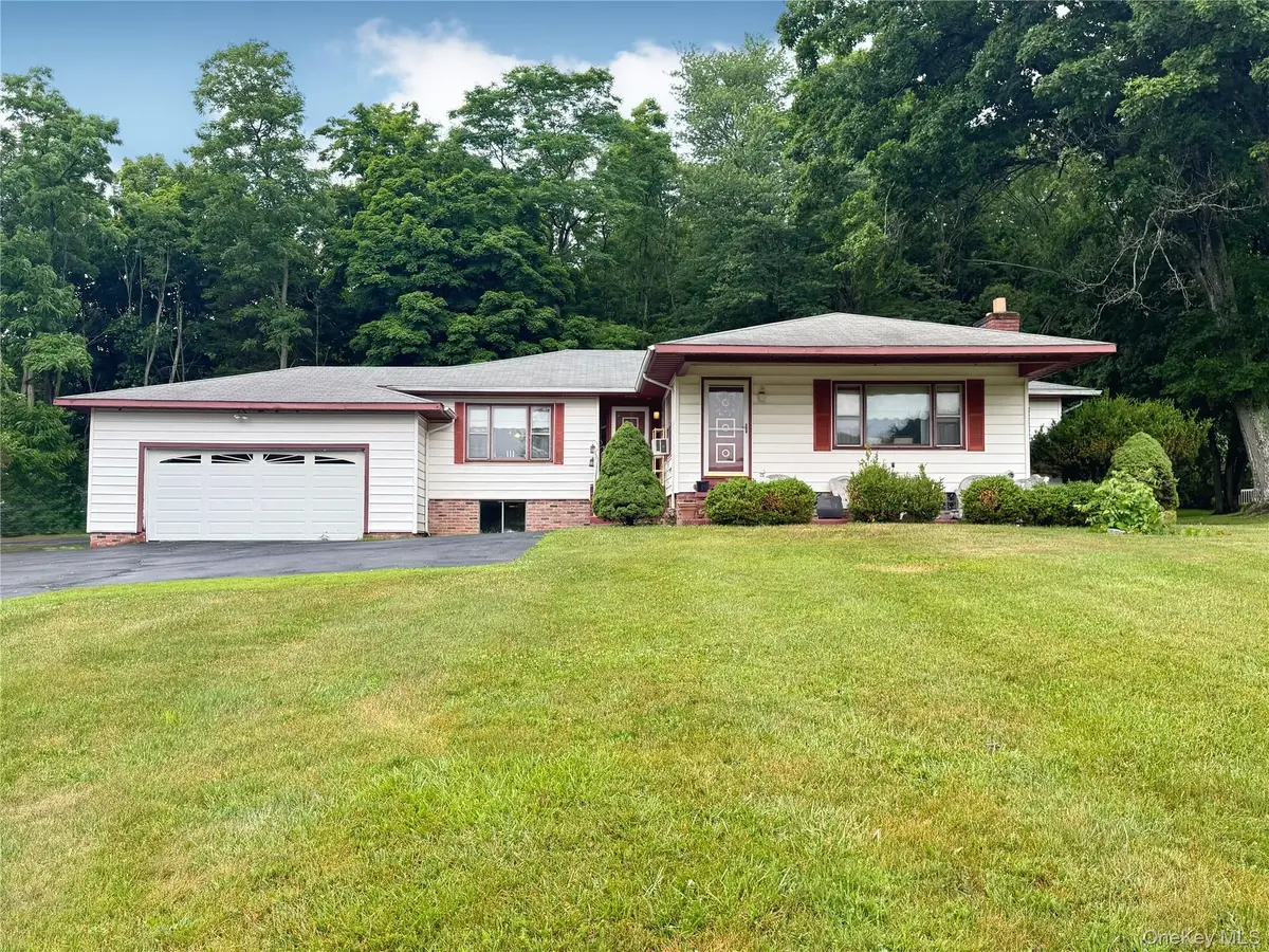 646 Oak Summit Road, Millbrook, NY 12545 - #1