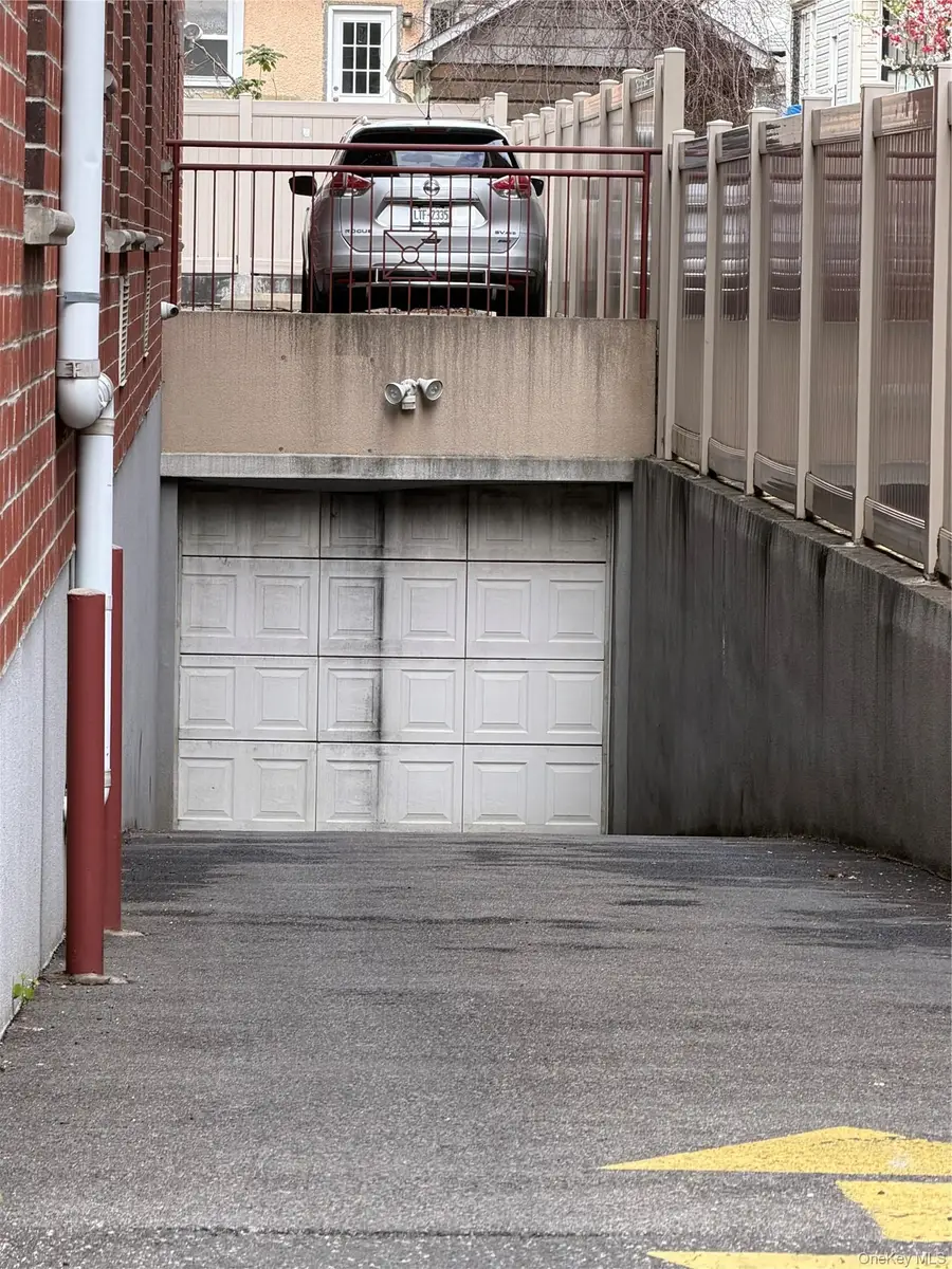 8515 120th Street #3F, Kew Gardens, NY 11415 - #3