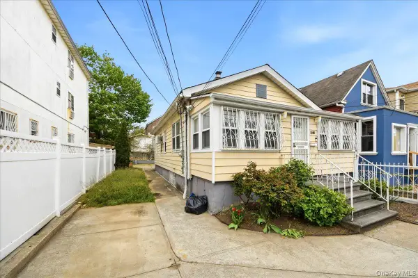 3408 Ely Avenue, Bronx, NY 10469