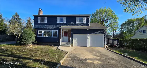 37 E 14th Street #B, South Huntington, NY 11746