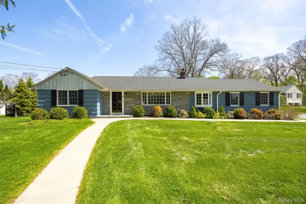 4 Douglas Road, Hyde Park, NY 12538