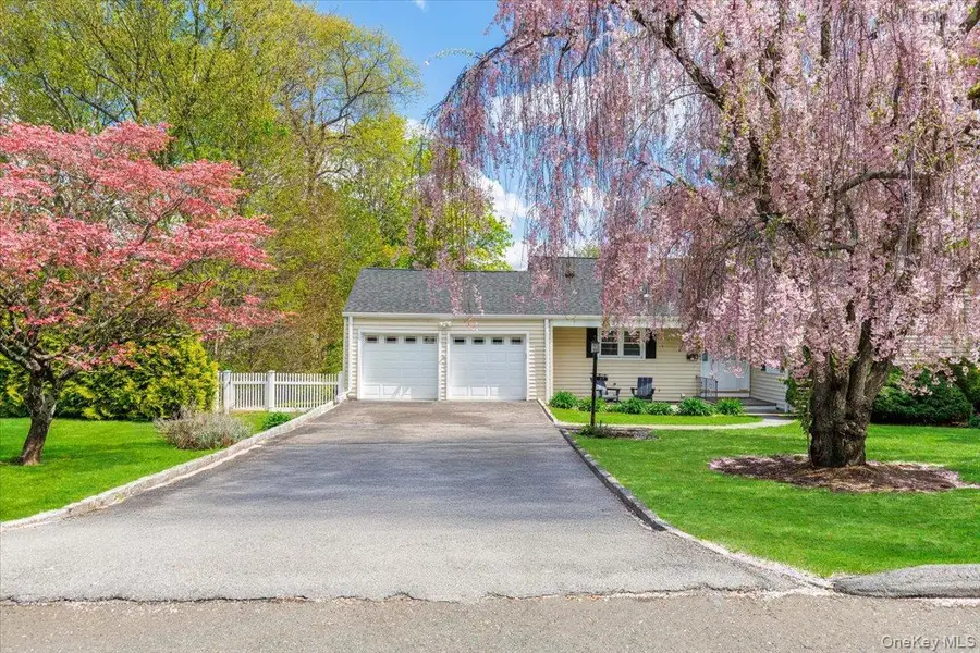 17 Rock Ridge Drive, Rye Brook, NY 10573 - #2