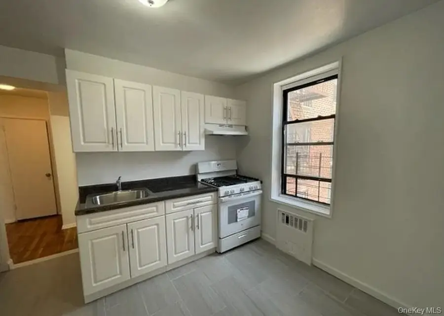 108-50 62 Drive #4R, Forest Hills, NY 11375 - #3