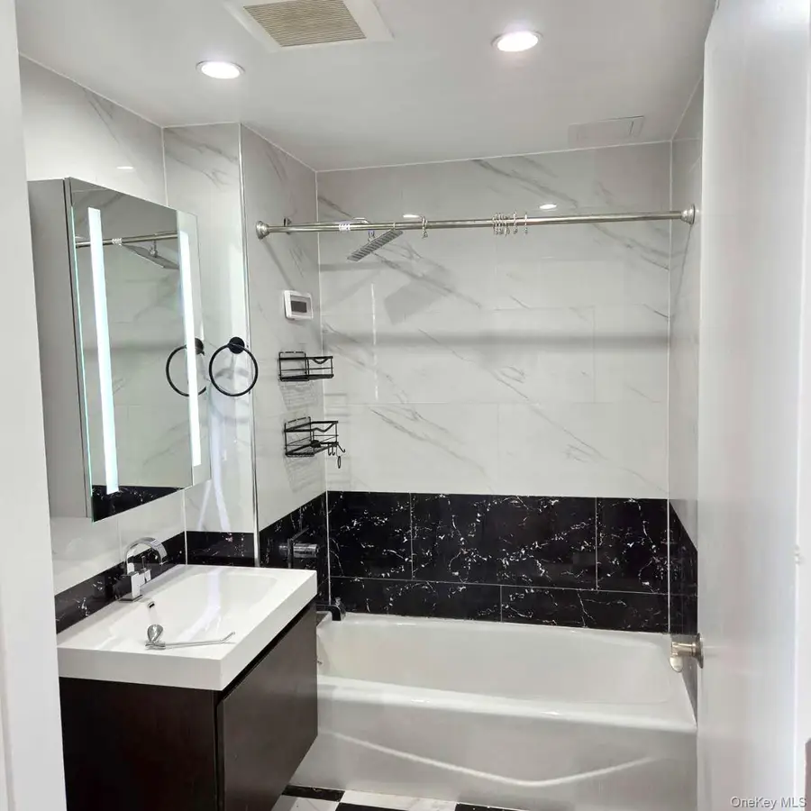 14238 37th Avenue #11A, Flushing, NY 11354 - #2