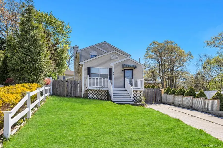 43 Comus Road, Rocky Point, NY 11778 - #3